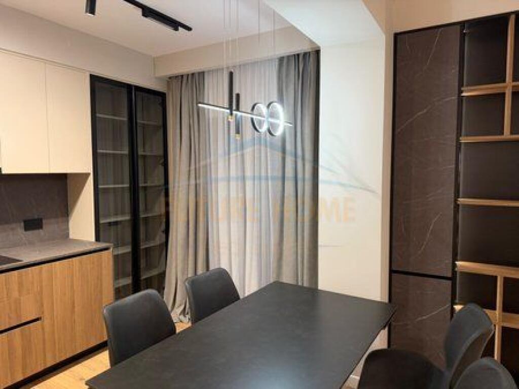 Qira, Apartament 3+1+2+Post Parkim, Kodra e Diellit, Tiranë.