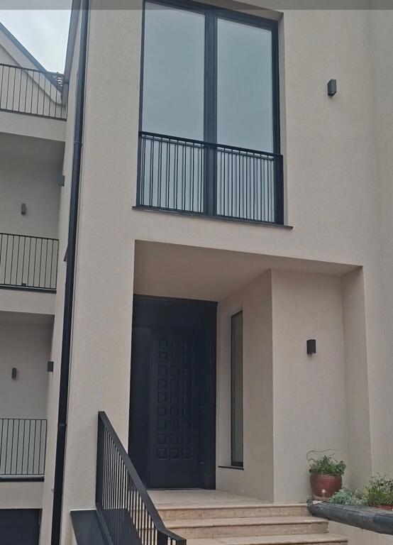 📍COMPLESSO DINAMO. VILLA 3 PIANI IN AFFITTO 920 M2