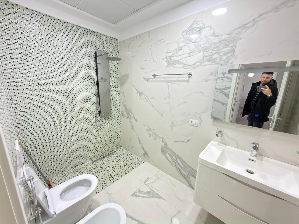 Apartament me qera 2+1+2 Fiori di bosko