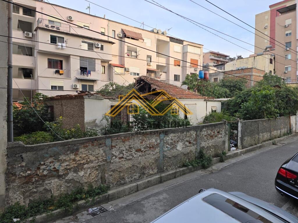 VENDESI PRIVATA IN VENDITA A KAZAZI, DURRËS
