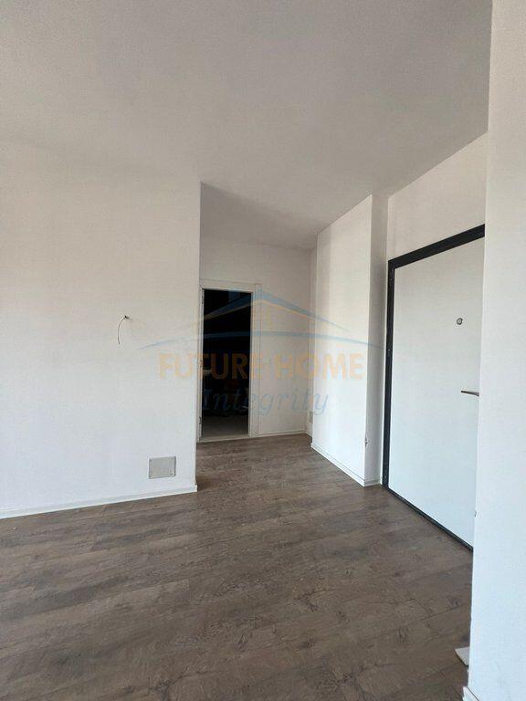 For sale, Apartment 1+1, Ndregjoni Complex, New Boulevard