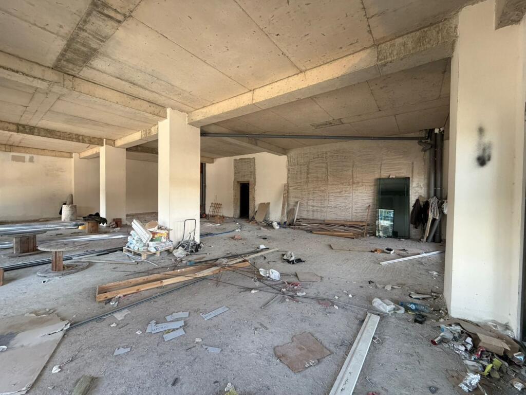 Open space premises for rent, Kavaja Street