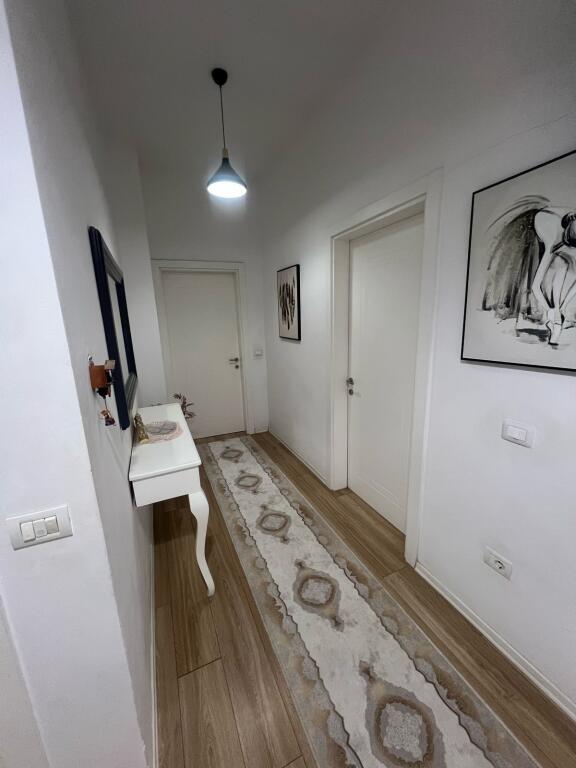 📣 AFFITTO Appartamento 2+1+2 📍 Vicino Casa Italia ✨  🏢 Nuova Costruzione 🪜 Piano 1 (Residenziale) 🛋️ Arredato Con Condizioni Moderne 👫 Preferiti Clienti Familiari  💶 Prezzo 500 Euro