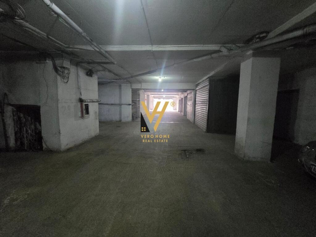 JEPET PARKIM 1.500 M2 ME QIRA TE CASA ITALIA 4.500 EURO