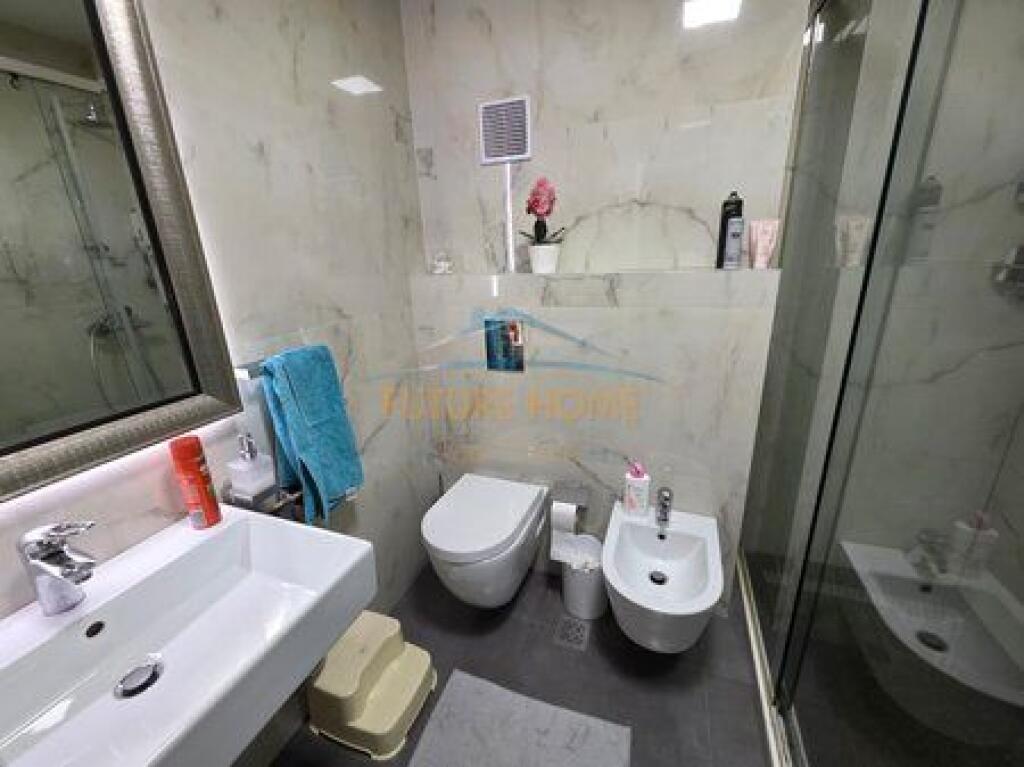 Affitto, Appartamento 2+1 con VERANDA in Via Kosovareve!.