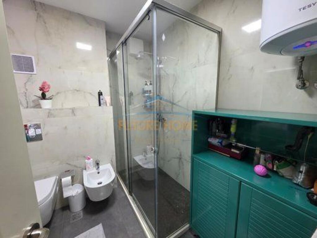 Affitto, Appartamento 2+1 con VERANDA in Via Kosovareve!.