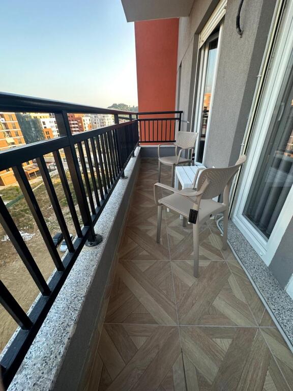 Apartament modern 2+1 me qera tek Vila L-2 ne Astir