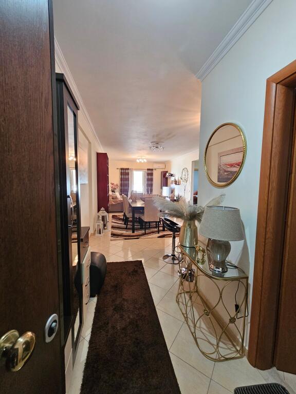 Appartamento 2+1+2 in vendita a Saranda 104m2