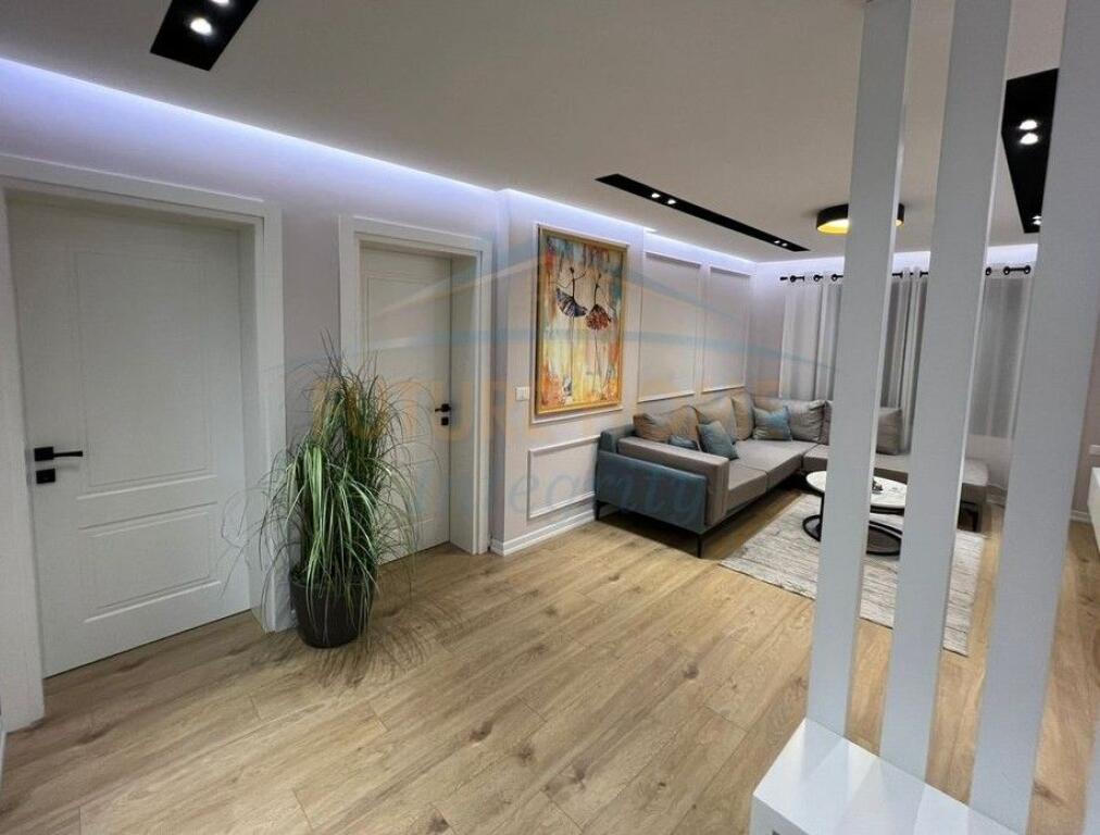 Qera, Apartament 2+1, Oxhaku, Tiranë