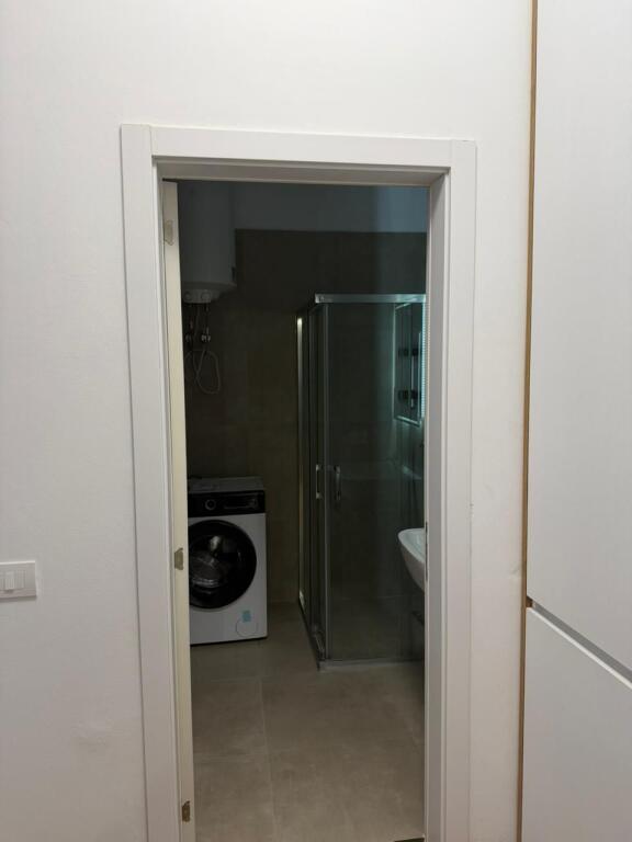 Apartament me qera 1+1 📍5 Ma