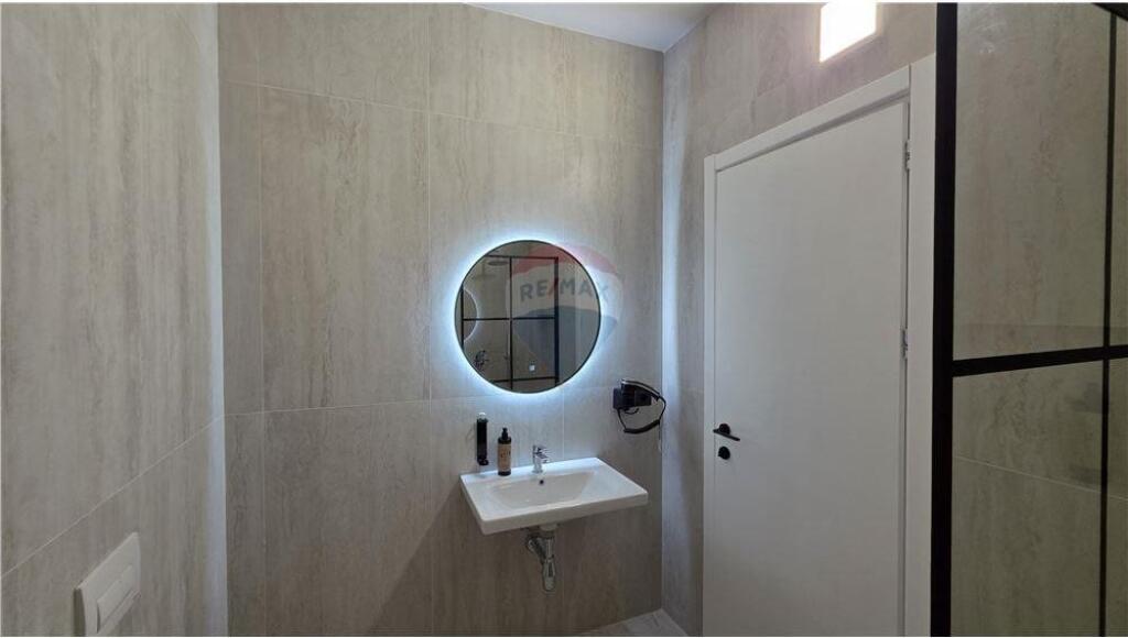 🏢 Apartment 1+1 for Sale – Lungo Mare, Vlora