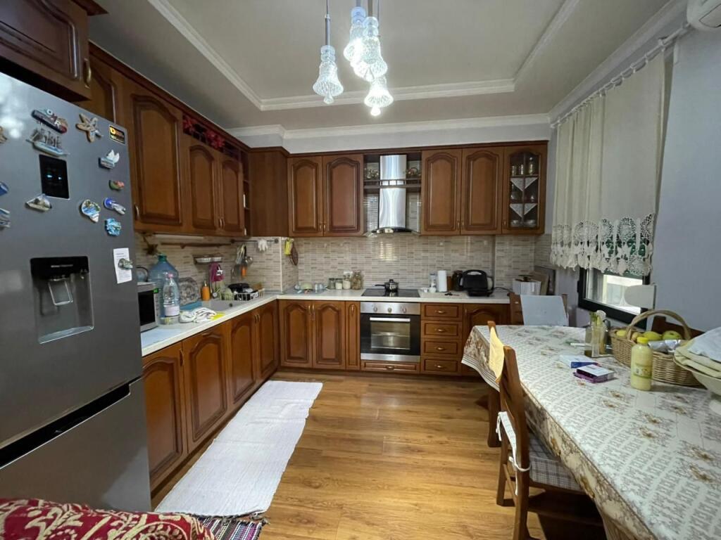 2+1 apartment for sale at Kodra e Diellit.