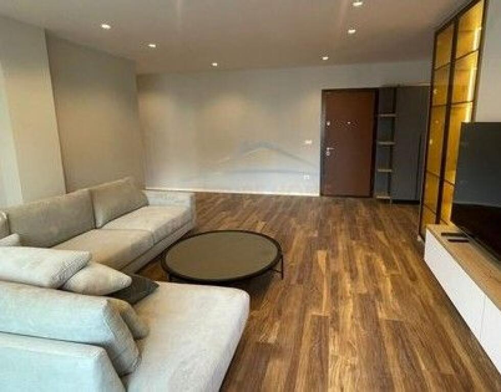 Qera, Apartament 2+1+2 POSTE PARKIMI, Kopshti Zoologjik, Tiranë...