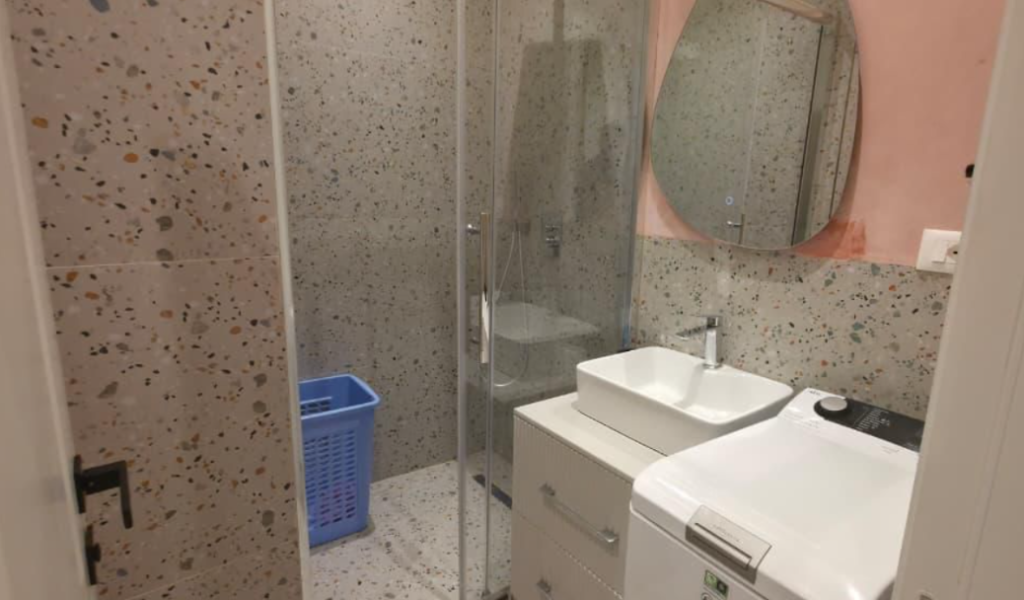 🏠 Jepet me qira apartament 1+1 – Rruga e Dibrës (pranë Hotel Stela)