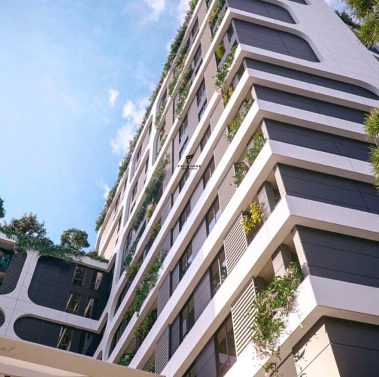 VENDESI APPARTAMENTO 1+1 PIAZZA SKENDERBEJ 325.000 EURO