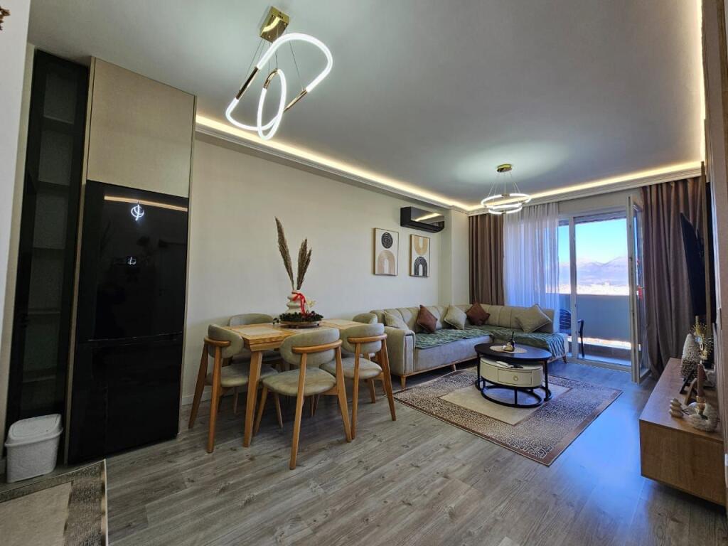 FOR RENT APARTMENT 2+1 GOLDEN PARK COMPLEX