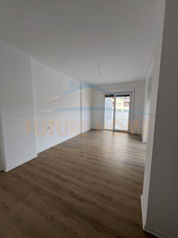 For sale, Apartment 2+1+Veranda, New Ring