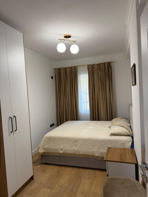 Shitet: Apartament 3+1+2 Astir