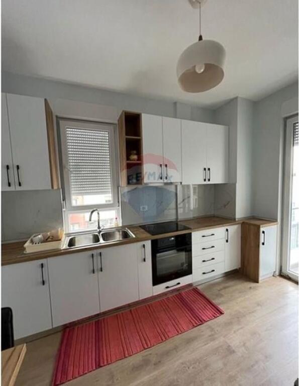 Apartament - Për Qira - Rruga Dritan Hoxha, Tiranë