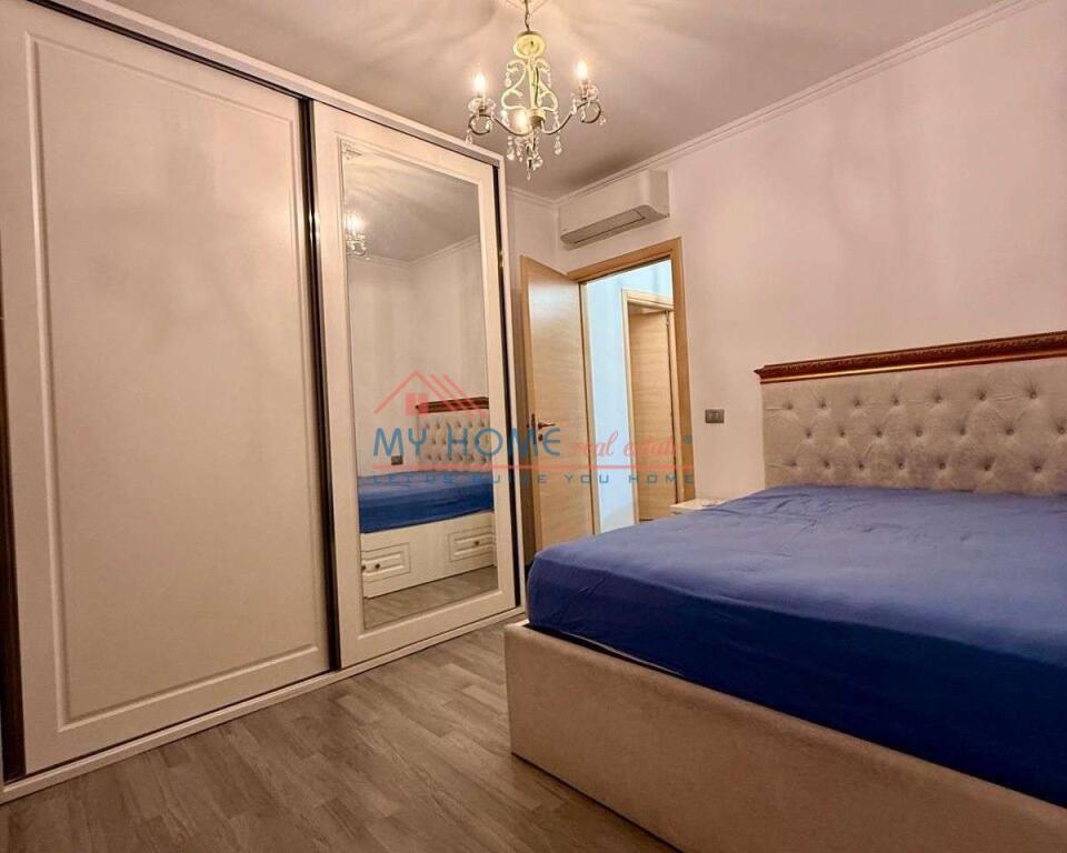 Appartamento 2+1 in affitto al Tower Bridge a Tirana
