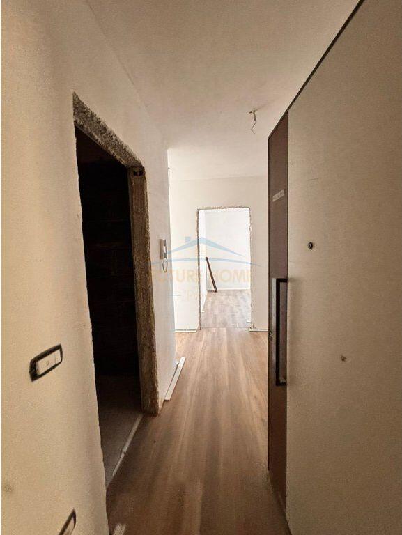 Shitet, Apartament 2+1 , Ish Fusha Aviacionit , Tirane.