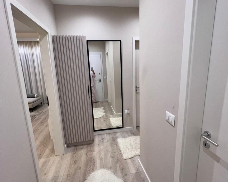 APARTAMENT ME QERA 2+1 21 DHJETORI 80.000 LEKE