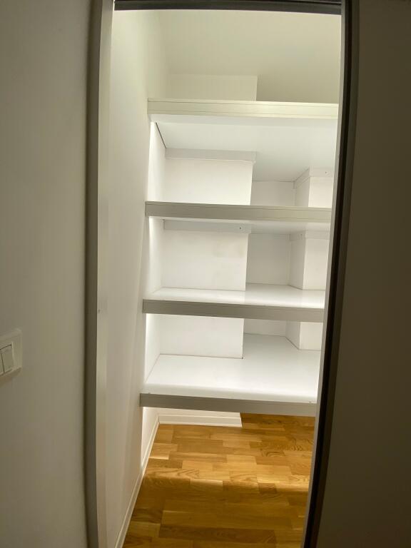 Apartment for rent in Bllok !