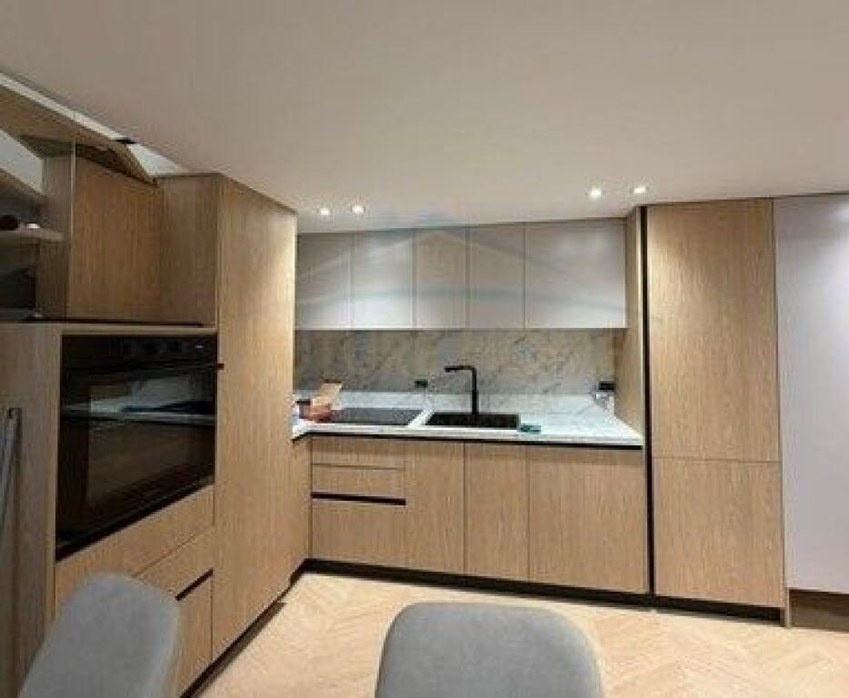 Affitto, Duplex + POSTO AUTO, Golden Park.