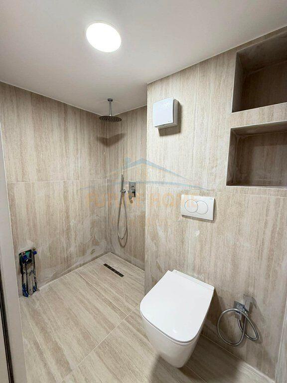 For sale, Duplex + Parking Spot, Golden Park