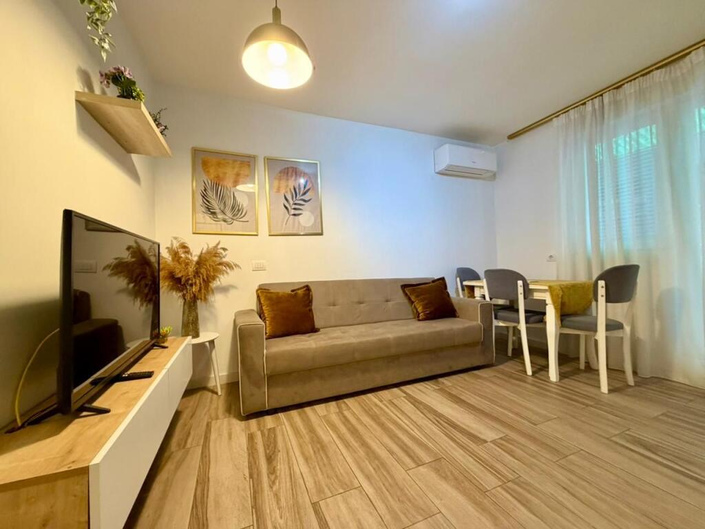 Apartament 2+1 për Qira