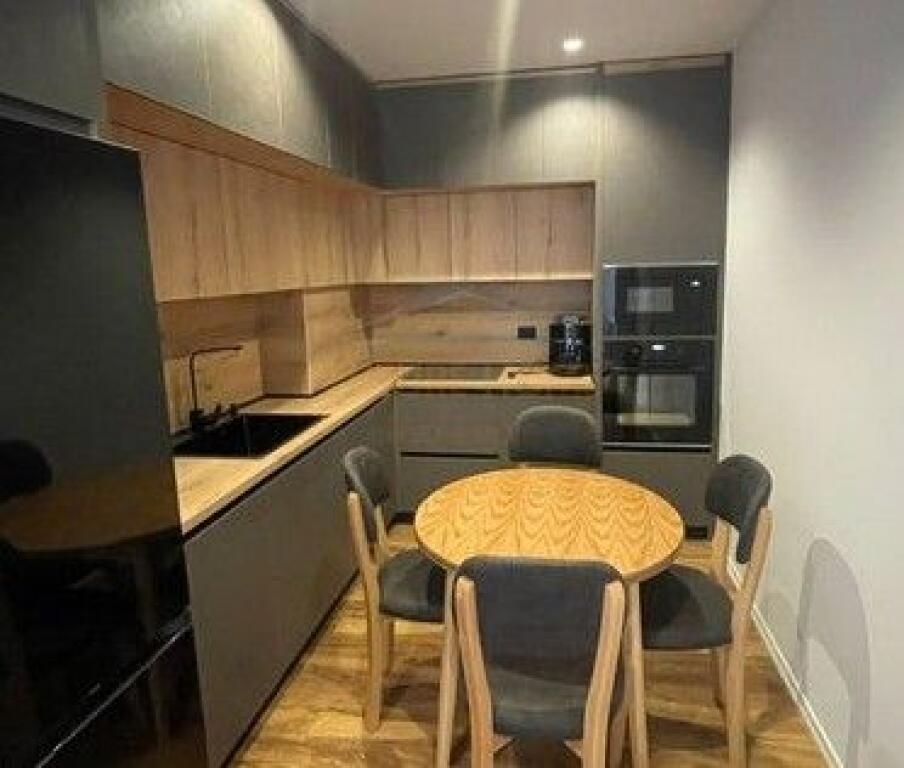 Qera, Apartament 2+1+2 POSTE PARKIMI, Kopshti Zoologjik, Tiranë...