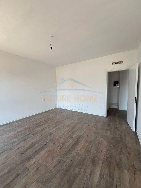 For sale, Apartment 1+1, Ndregjoni Complex, New Boulevard