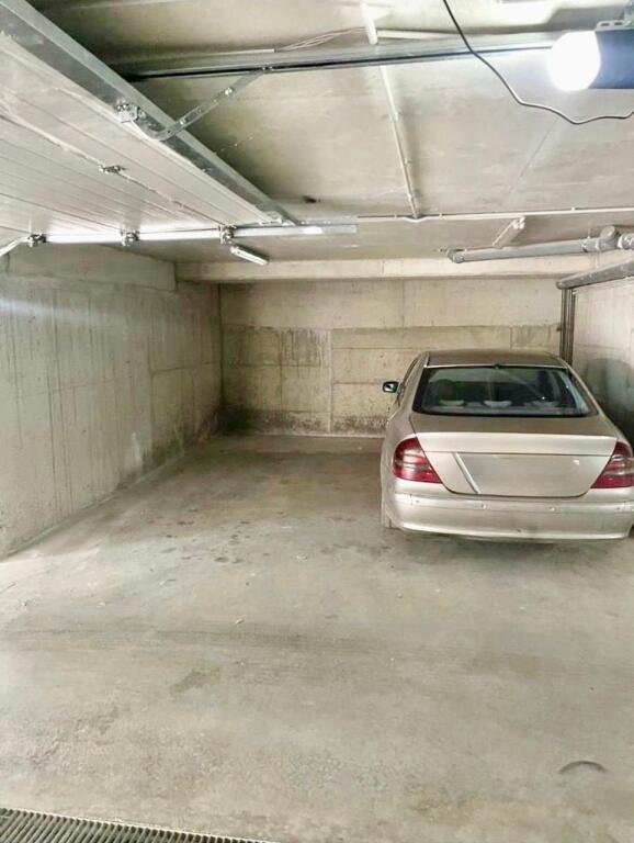 GARAGE FOR RENT FZ..RESIDENCE!