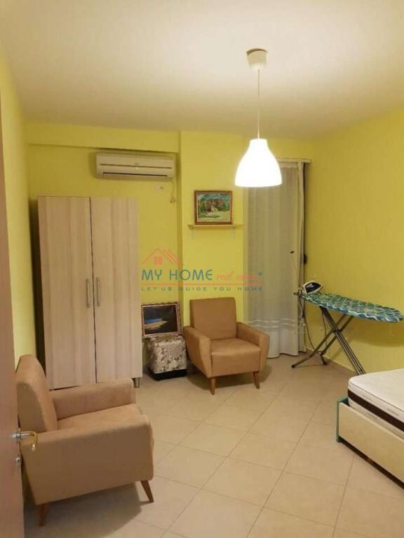 Apartament 2+1 me Qera Rruga e Barrikadave ne Tirane