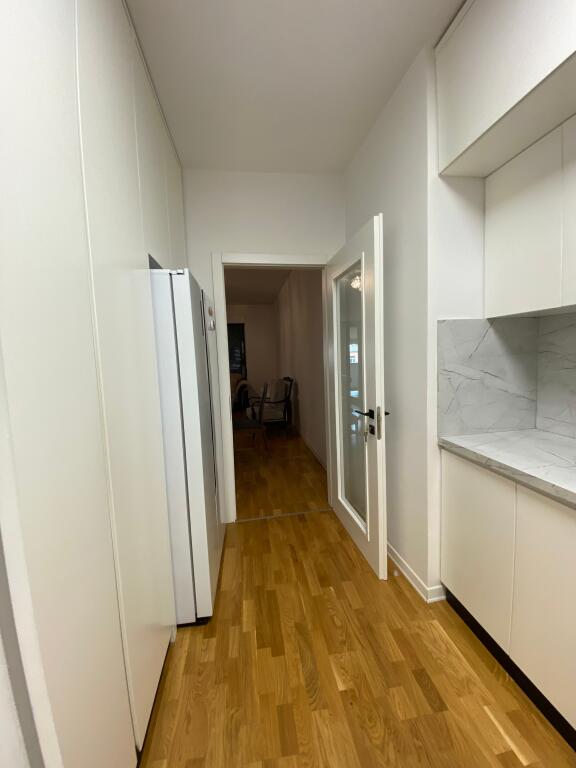 Apartment for rent in Bllok !