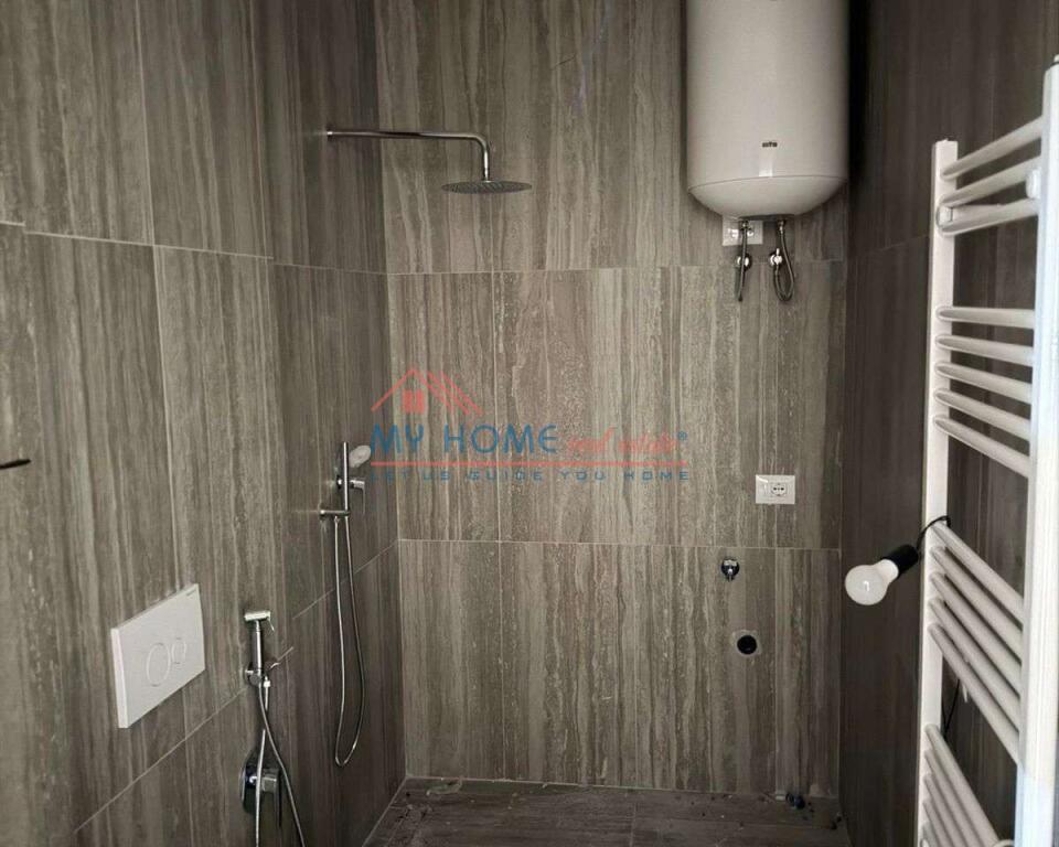 Ufficio in affitto Myslym Shyri Tirana