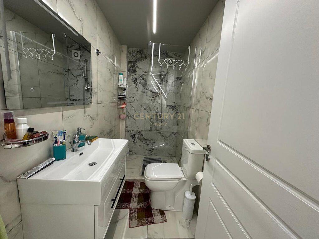 Private house 1+1 for rent ground floor very close to Bardhyl Street