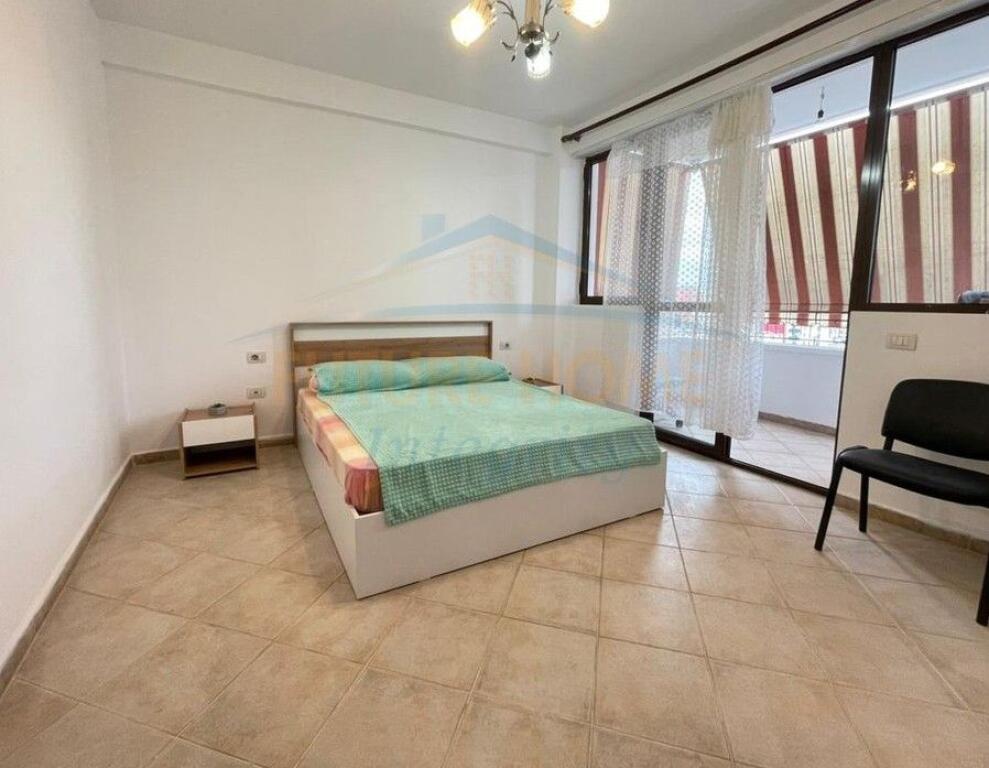 Rent, Apartment 1+1+2 Balconies, Elbasan Street, Tirana..