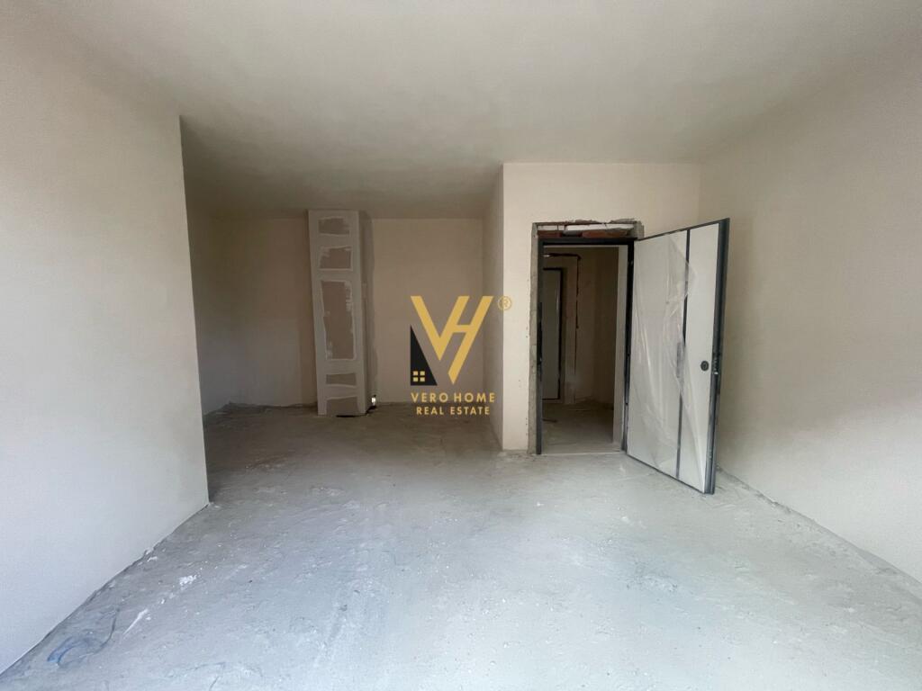 FOR SALE APARTMENT 2+1+2 AT KOM.XHELUKS XIBRAKU, ELBASAN STREET 250,000 EURO