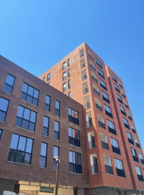 🏢 Appartamento 2+1+2 – Siri Kodra, vicino al Nuovo Viale  