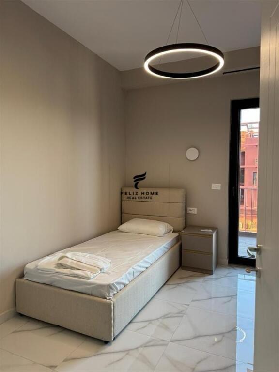 APPARTAMENTO IN AFFITTO 3+1+2 VIA KAVAJES 1.900 EURO
