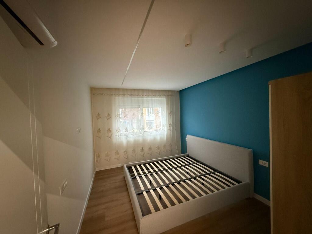 Appartamento 2+1 in affitto in Via Kavaja.