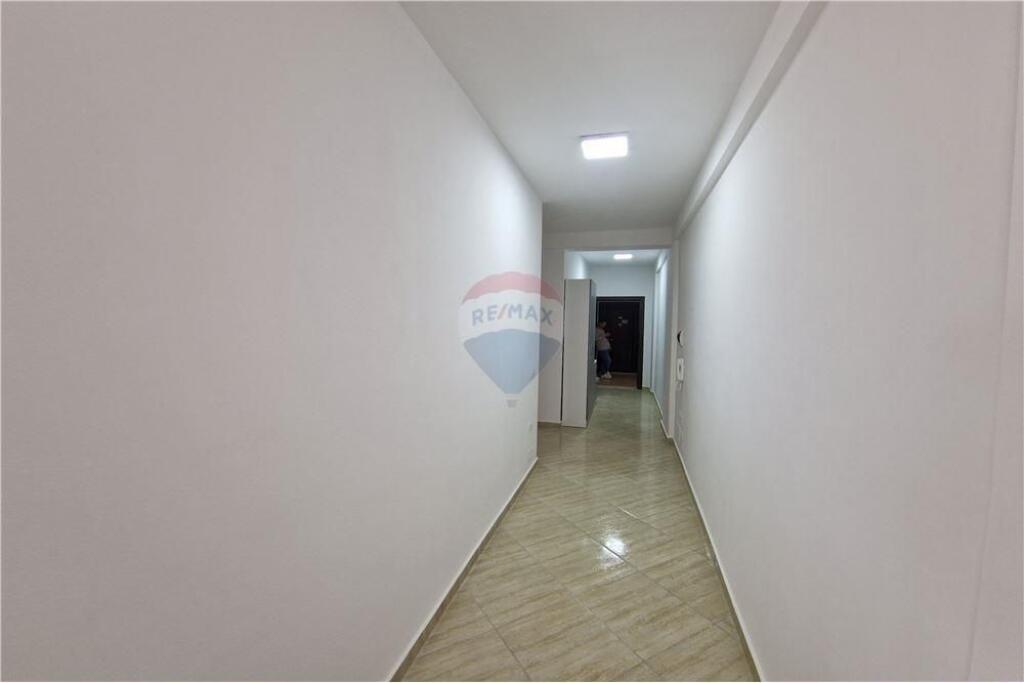 🏠 Appartamento 1+1 – In Affitto 📍 7 Palazzi, vicino a Lungo Mare / Regina City, Vlora