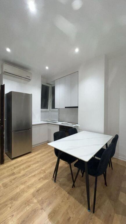 APARTMENT FOR RENT 1+1 BARRICADES STREET 65,000 LEKE