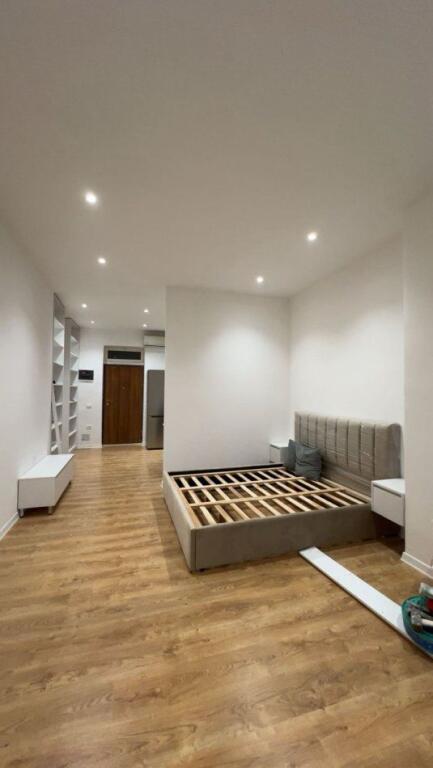 APARTMENT FOR RENT 1+1 BARRICADES STREET 65,000 LEKE