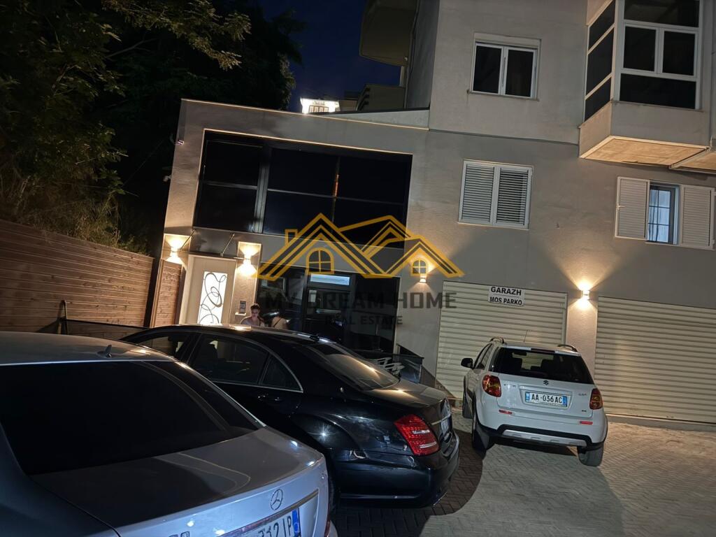 UNIQUE APARTMENT FOR RENT NEAR THE COURT DURRES