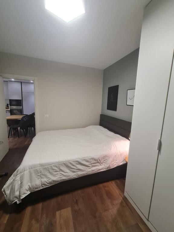Apartament 1+1 me qira ne Yzberisht