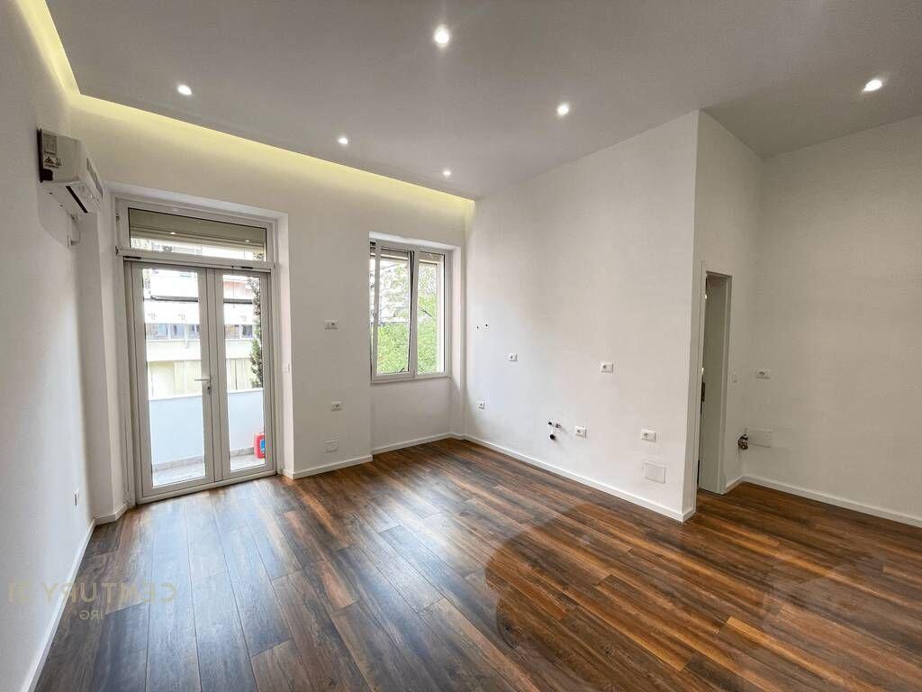 FOR RENT, OFFICE MOSKAT BUILDINGS, WILLSON SQUARE! 600 € /Month