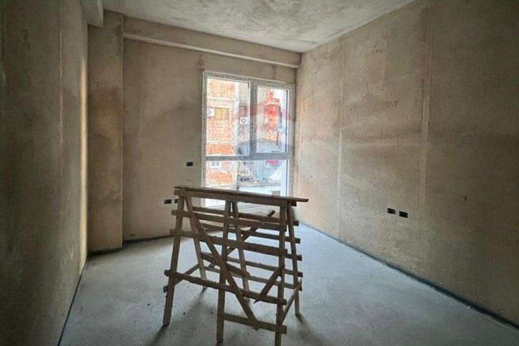 For sale apartment 2+1, Ali Demi street!