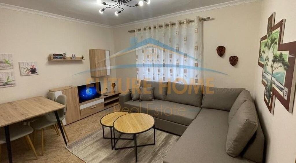 Affitto, Appartamento 1+1, Myslym Shyri, Tirana.